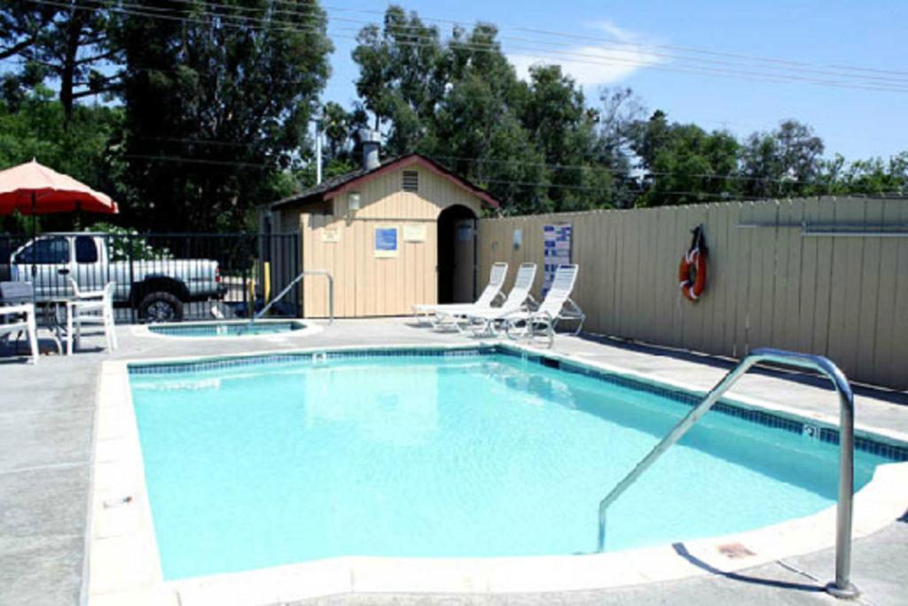 Escondido Lodge Luaran gambar